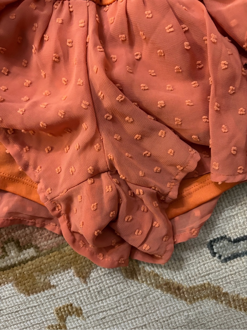 Entro Rust Swiss Dot Ruffle Romper Size Small - Picture 2 of 4